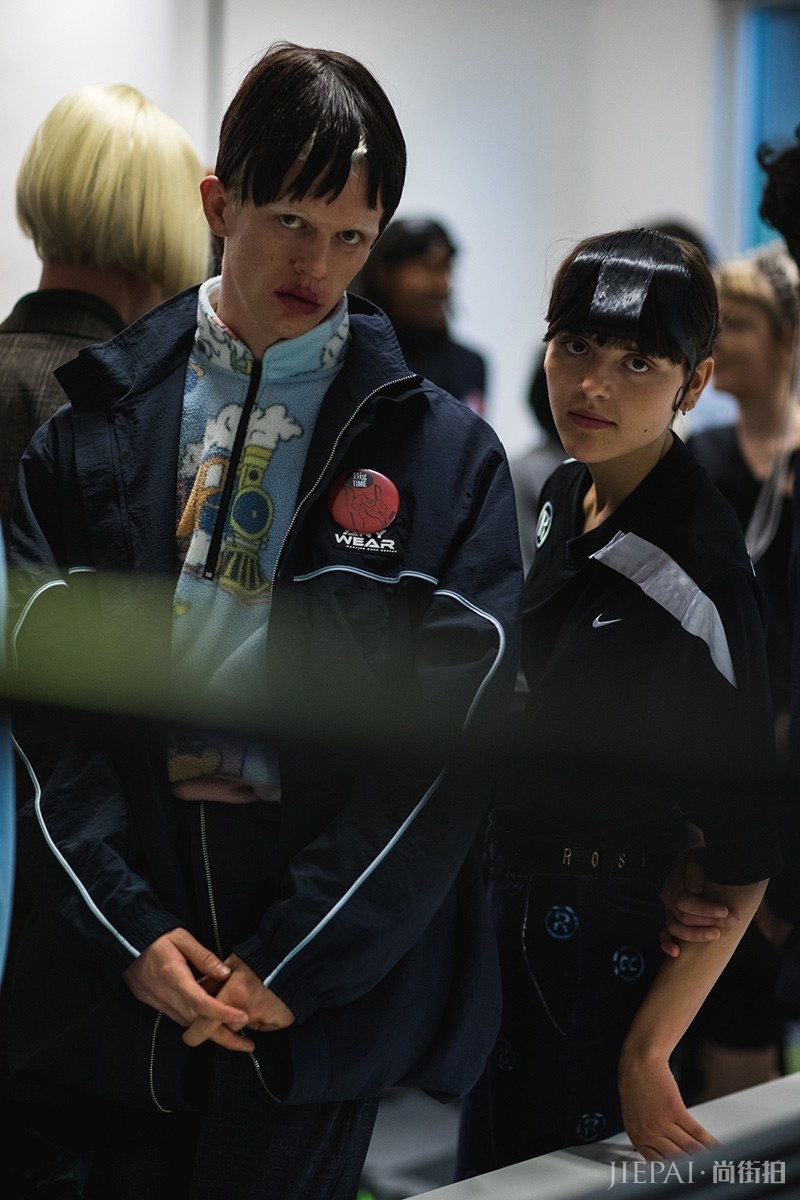 来自高端时尚的深度思维！Martine Rose 2020春夏大秀现场直击！