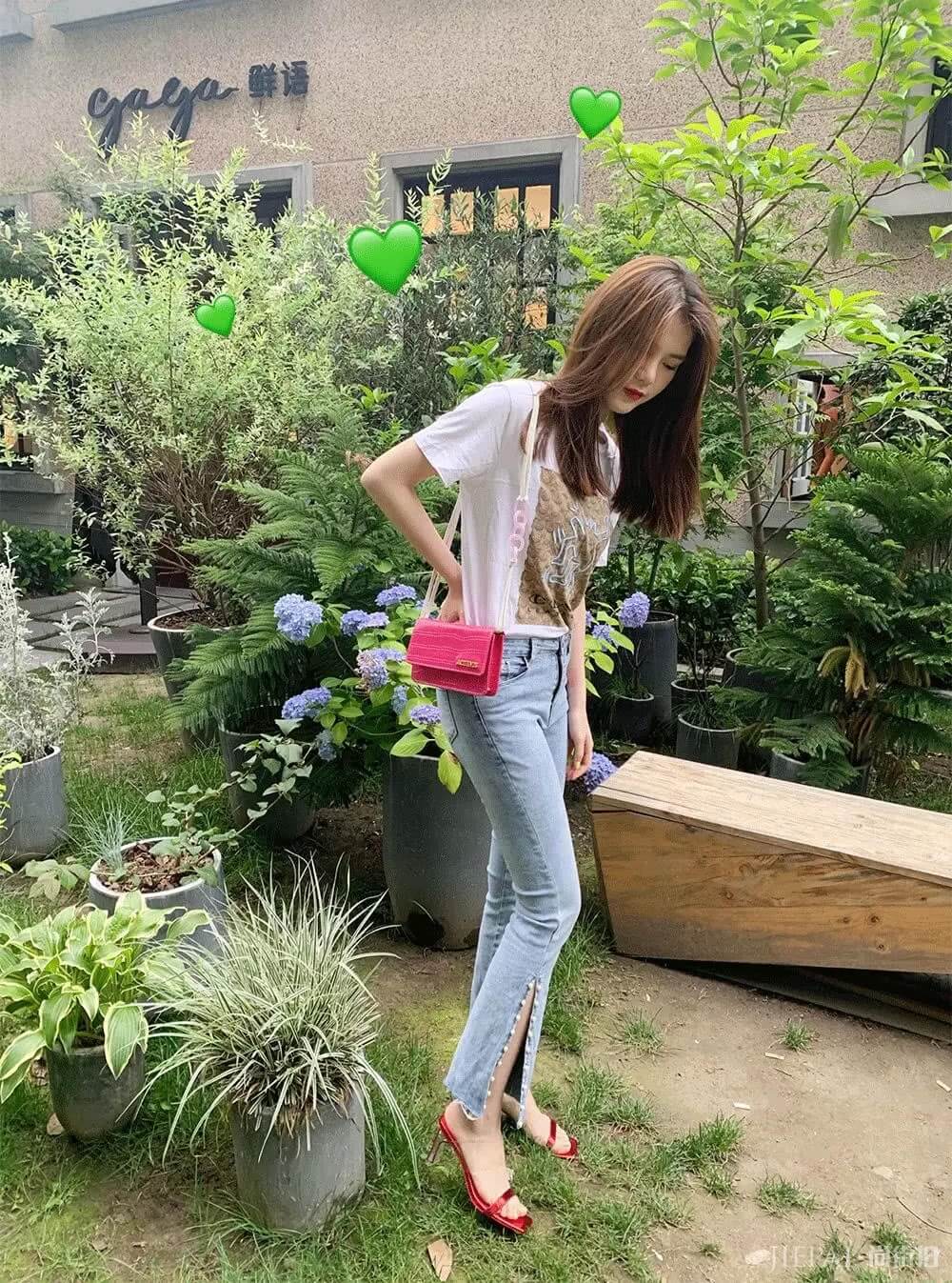 今年最火的细带凉鞋,怎么搭最好看都帮你们看好了