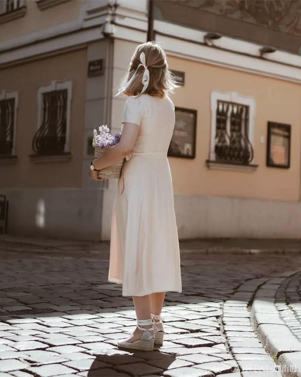 夏日里的复古风,穿成行走的画报是一种怎样的感觉