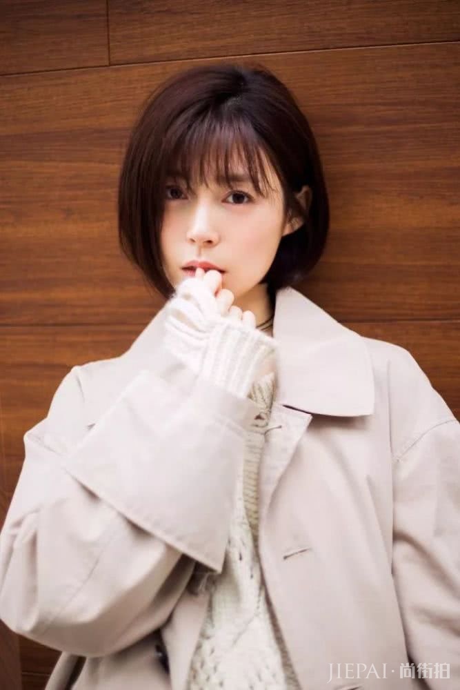 扎不起来的短发怎么办?这样弄让你美得不像话