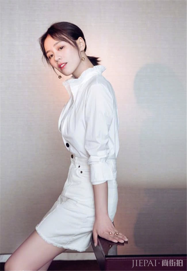 想夏日显瘦,快试试优雅动人的A字裙吧,小个子也能hold住