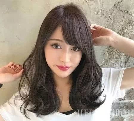 2019黄皮显白、不用漂、夏季最火的十大网红发色