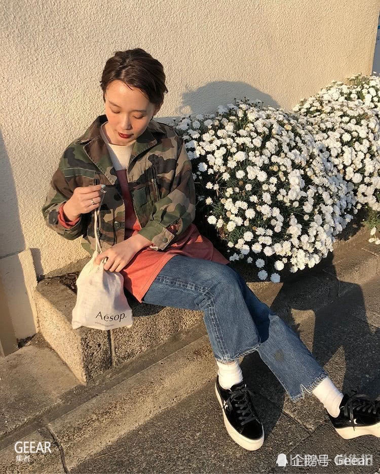 古着不仅是一种风格，看这位日本时尚博主用混搭配出多样造型