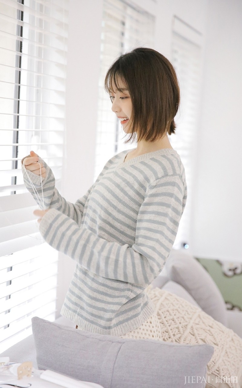 清纯日系氧气美女萝莉可爱私房甜美玉足写真照片