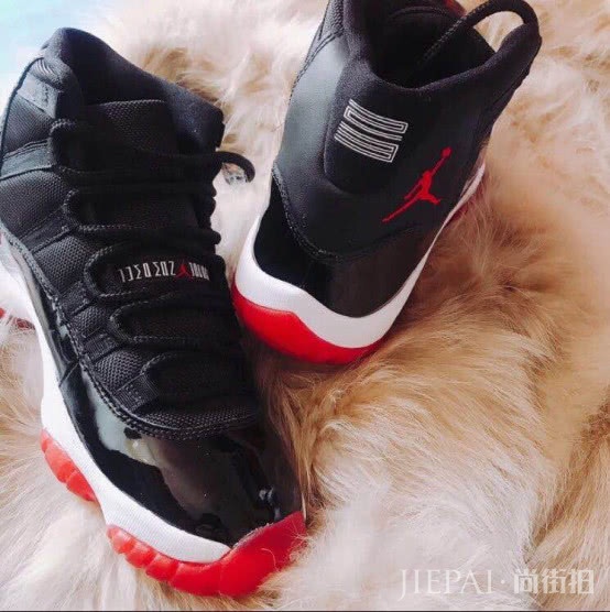 AJ11再爆细节图,年底的元年“黑红”配色,OG们可还喜欢?