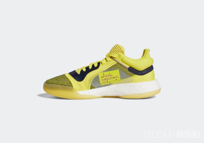 笑脸驰骋球场?adidas Marquee Boost Low新配色!