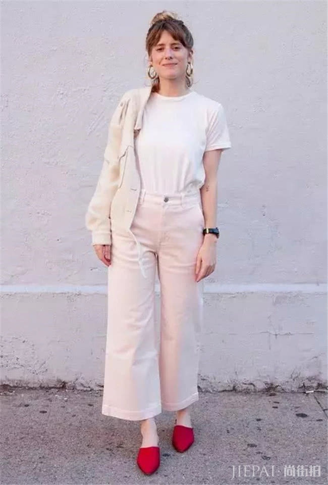 酷夏太枯燥乏味,带上尖头鞋浪漫又显女人味