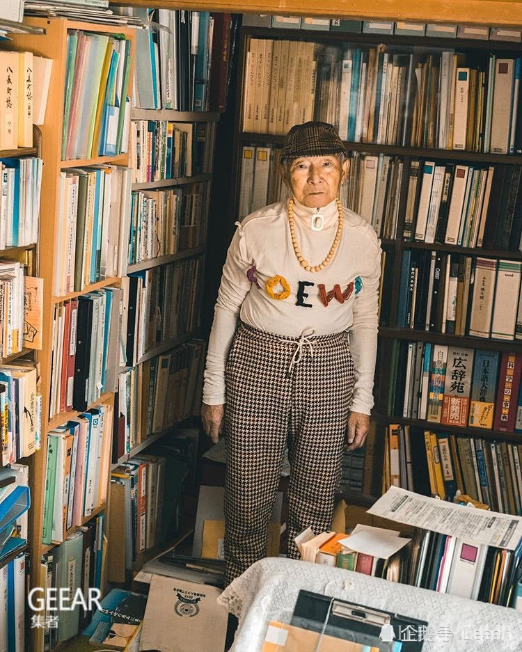 退休老师秒变潮人：这位一身潮牌的84岁日本时尚老爷爷