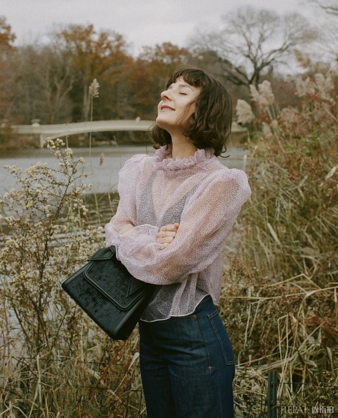 身高只有155，但她却是ins上最受欢迎的时尚博主