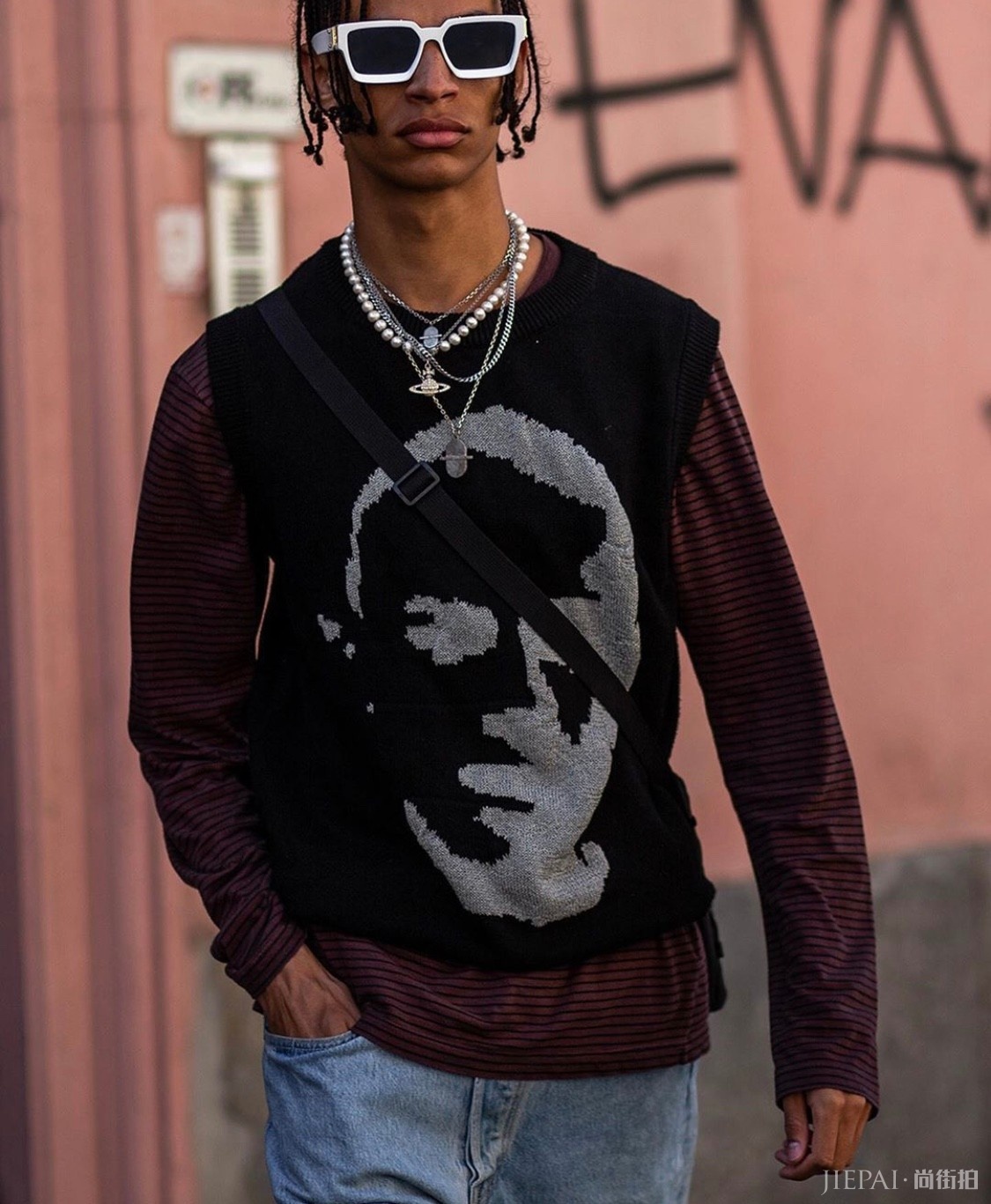 行走的教科书！米兰时装周时尚达人教你玩转街头穿搭！