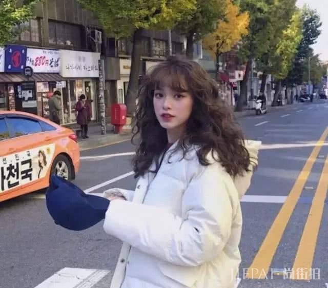 为啥有人烫发洋气，有人土气？这几个自带“土俗”气质，有你的吗