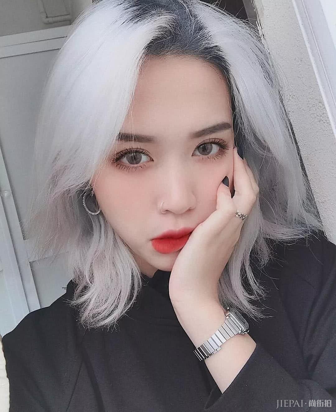 靠一张脸刷屏Ins，狂撩十万粉丝，还能模仿女包青天？