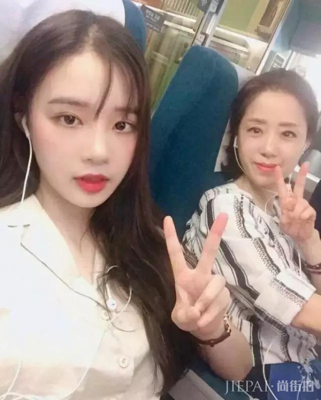 51岁妈妈美过20岁女儿,这是种怎样的体验?