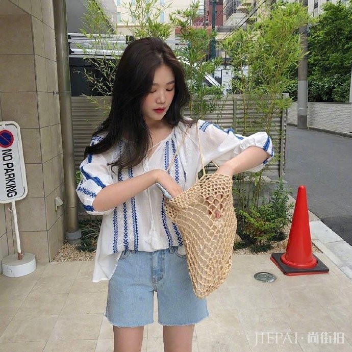 夏天这样搭配让你显瘦出街，不仅清爽还温柔有气质
