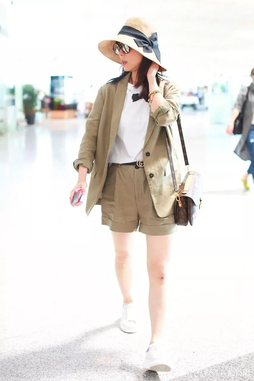 明星街拍 6月又到乱穿衣的季节