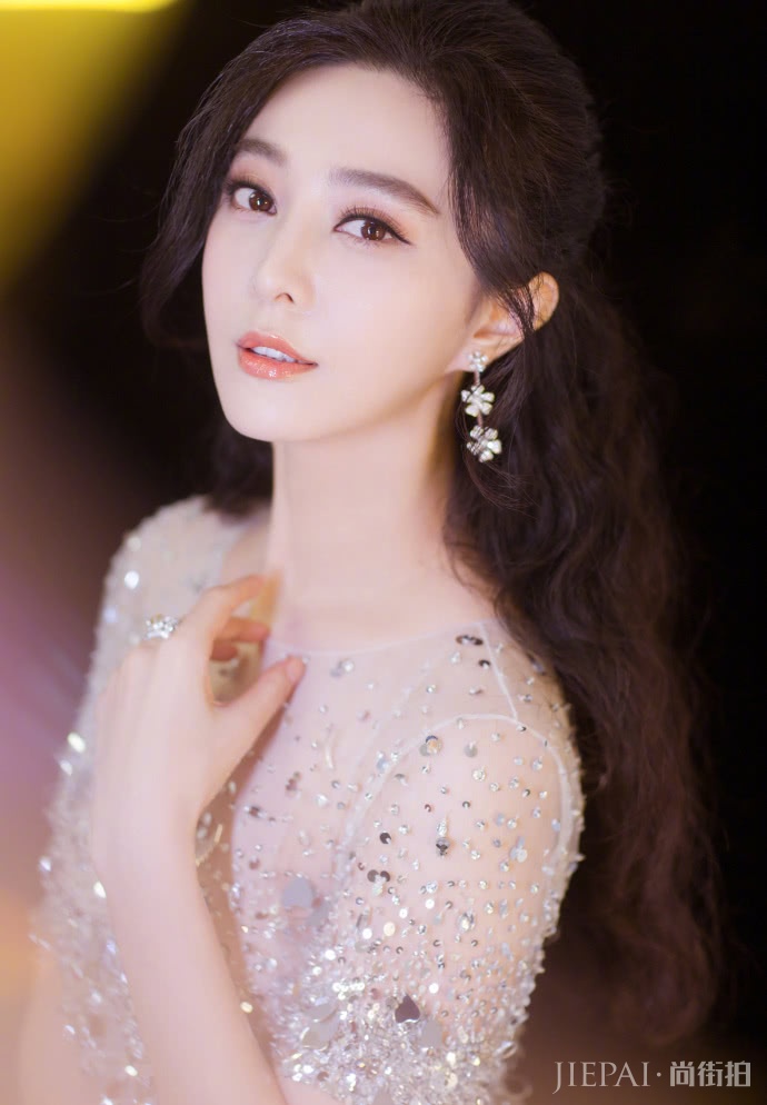 网曝《巴清传》范冰冰高云翔被双双更换?追加拍摄成本3000万