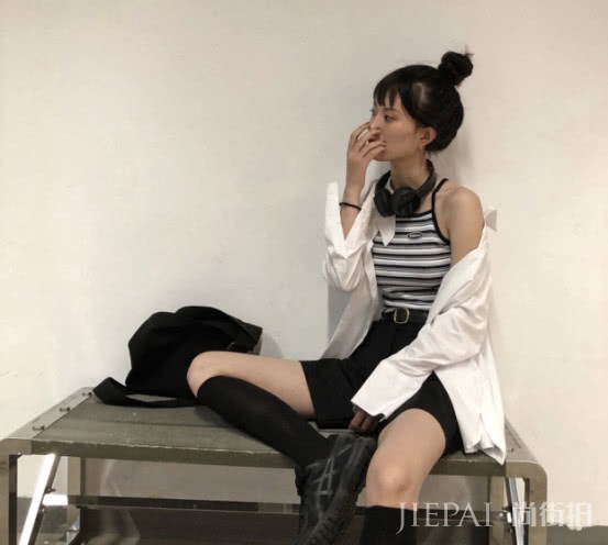 适合大学生的9套Look,方领复古,海军领撩男!你喜欢那套?