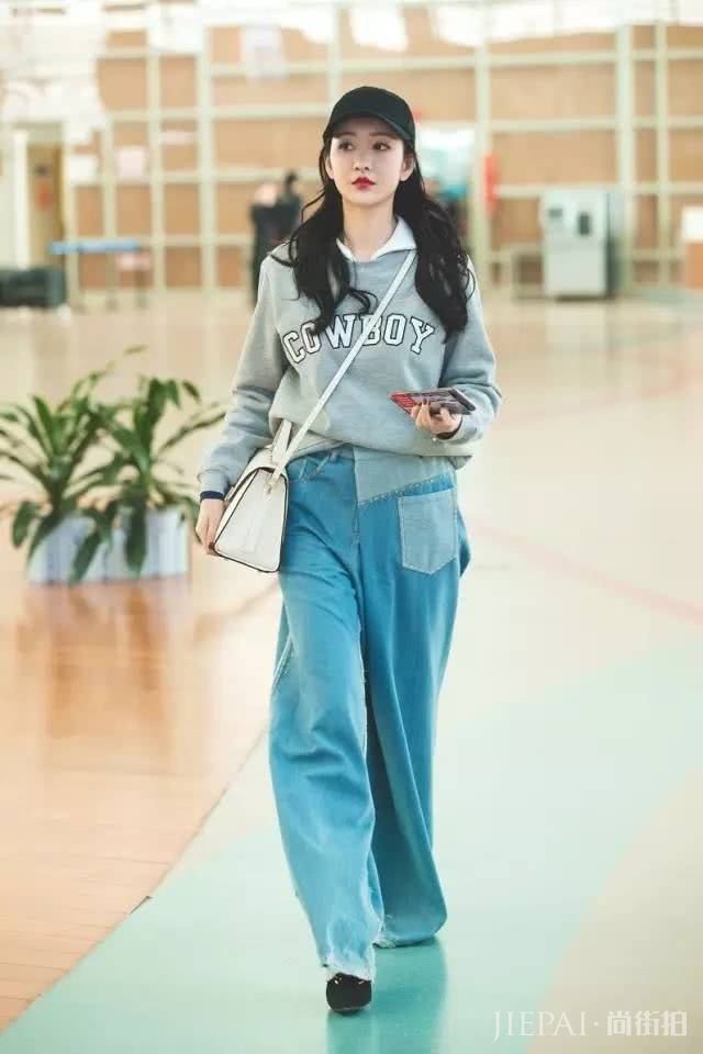 T恤搭配阔腿裤,2019最省事的时尚套路