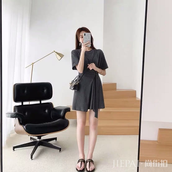 女人味是穿出来的,这8套“高级感”穿搭让你一下美回18岁