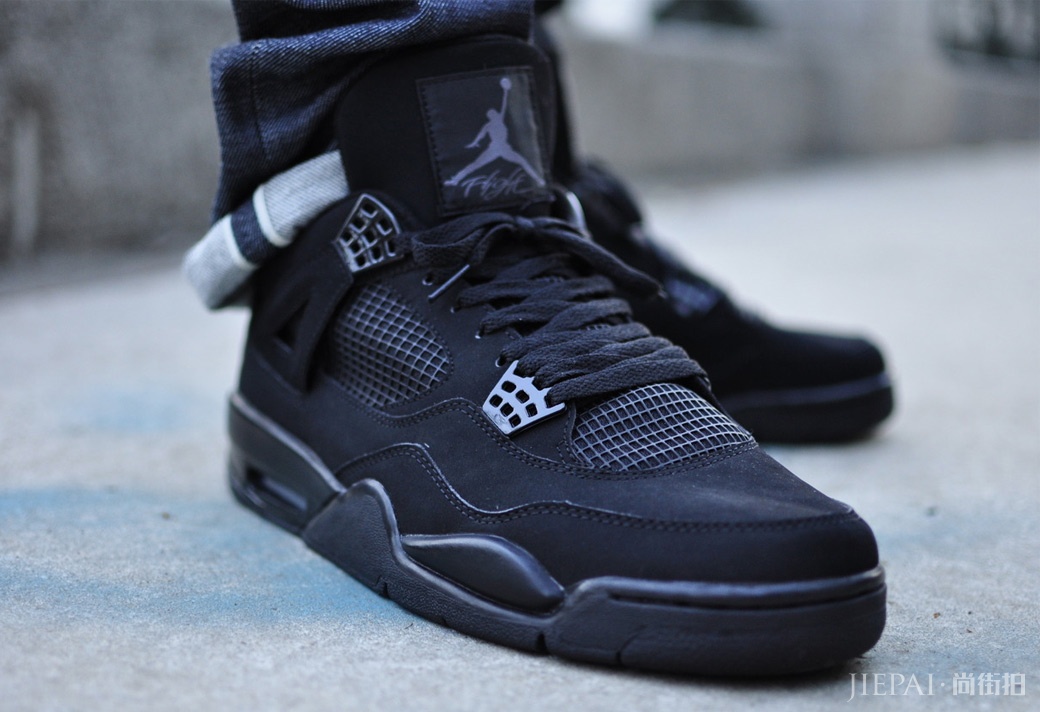 迟来的30周年大戏!Air Jordan 4 “Black Cat”回归在即!