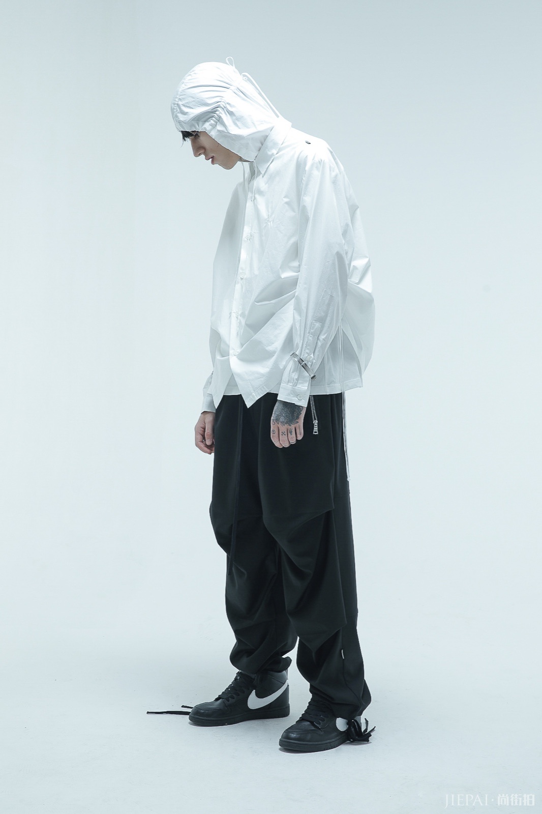 都市“副作用”下的面孔—直击ATTEMPT 2019春夏系列Lookbook