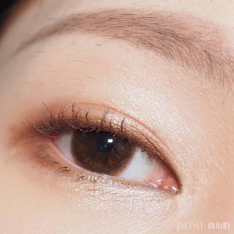 学会透亮的果汁妆,让你告别夏季暗沉脸,焕发青春少女气息