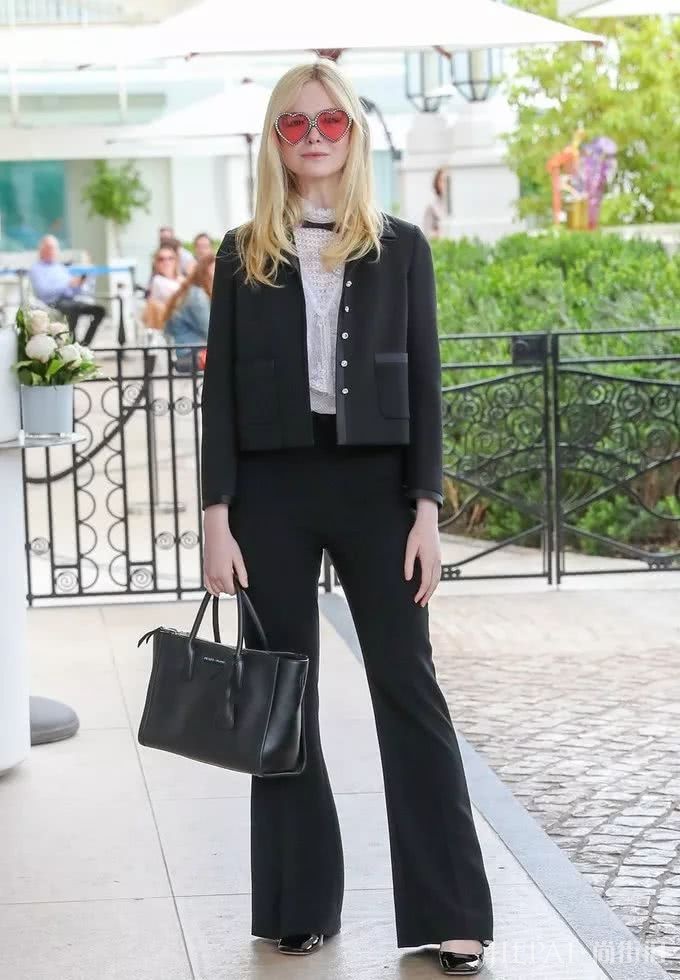 有的人表面看上去很高 其实都靠这条裤子