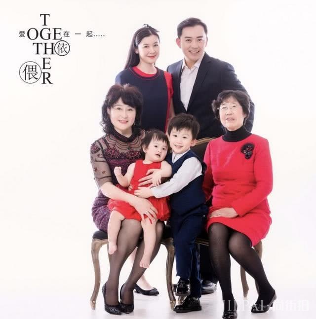 黄海冰晒照为5岁儿子庆生,小女儿罕见出镜,与包贝尔女儿神相似