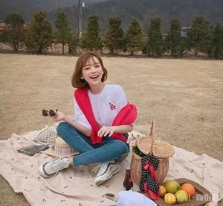 韩国林小宅,还撞脸天使宝贝的网红超甜少女,却顶着一张硅胶假脸