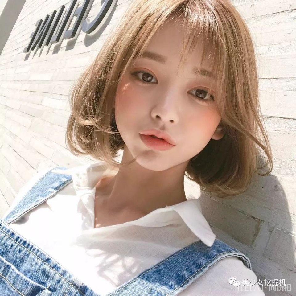 韩国林小宅,还撞脸天使宝贝的网红超甜少女,却顶着一张硅胶假脸