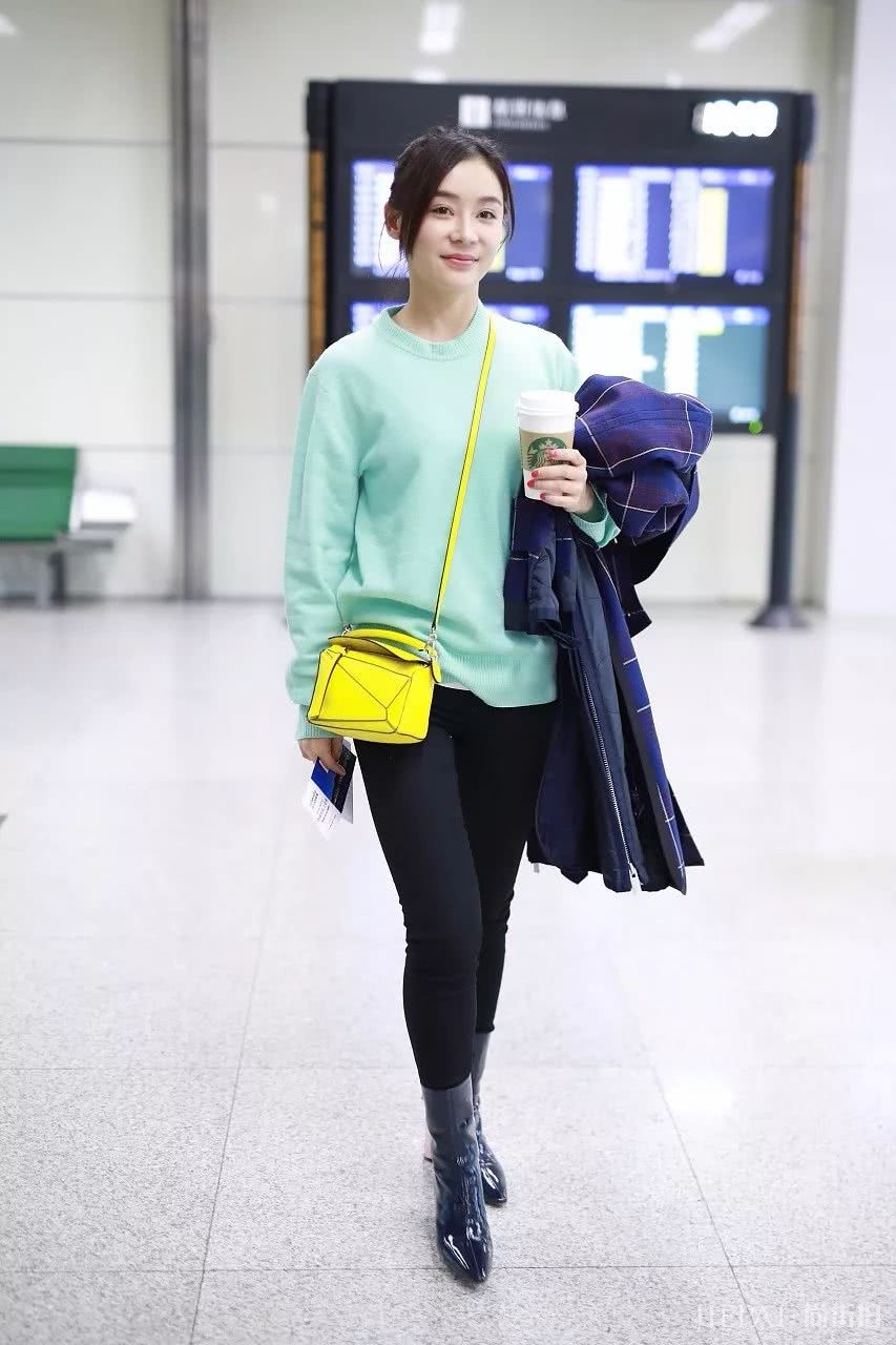 明星街拍 6月又到乱穿衣的季节