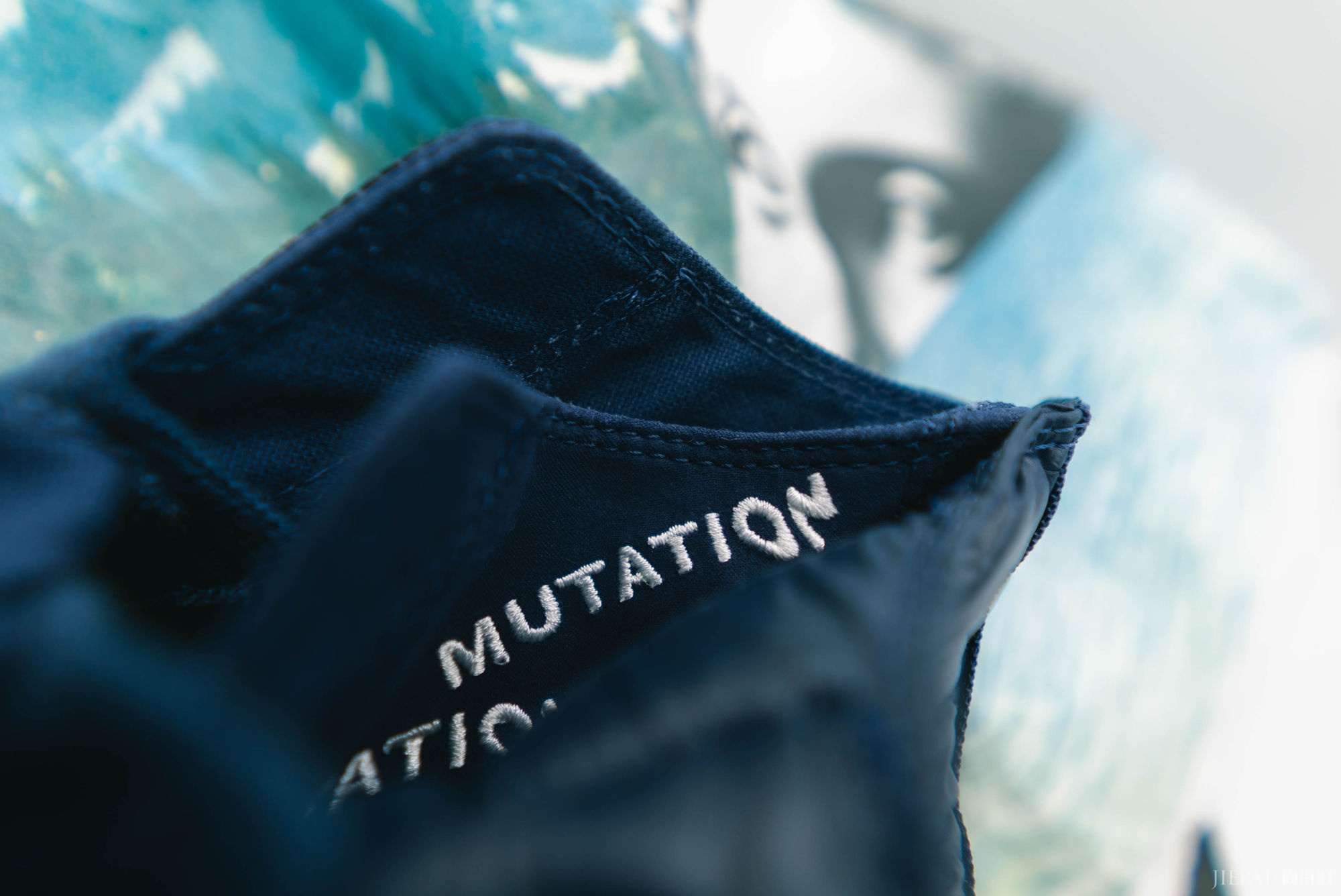 一层鞋套?一鞋两穿? Chuck 70 Zip Off匡威联乘再出新!