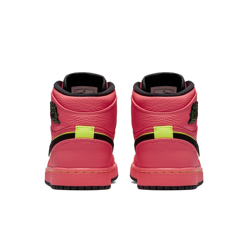 AJ girl 福利!Air Jordan 1 “Hot Punch” 甜美来袭!