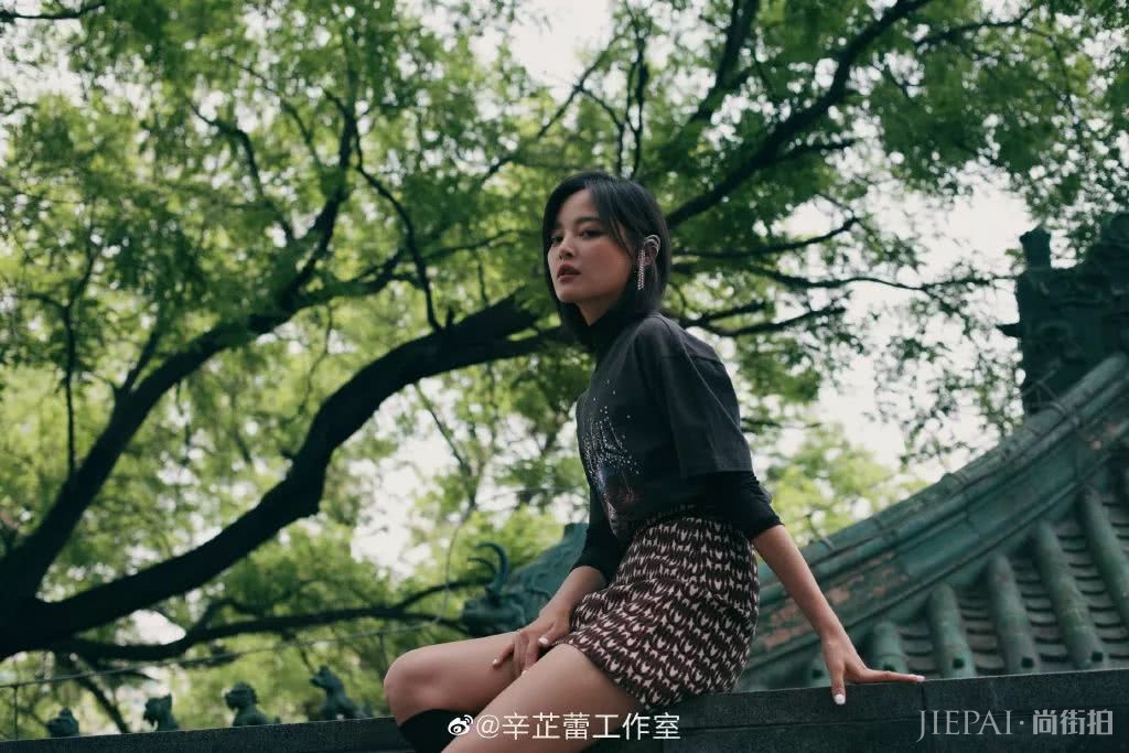 辛芷蕾上海电影节新造型slay全场,这么美,上热搜没得说