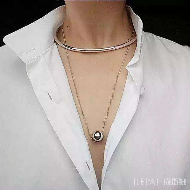 白T选对了,怎么穿都高级