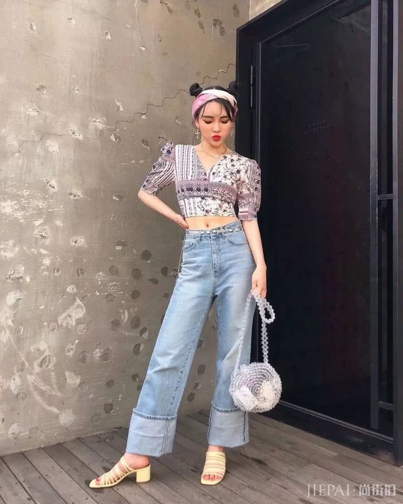 短上衣搭配高腰下装显瘦5斤显高10公分