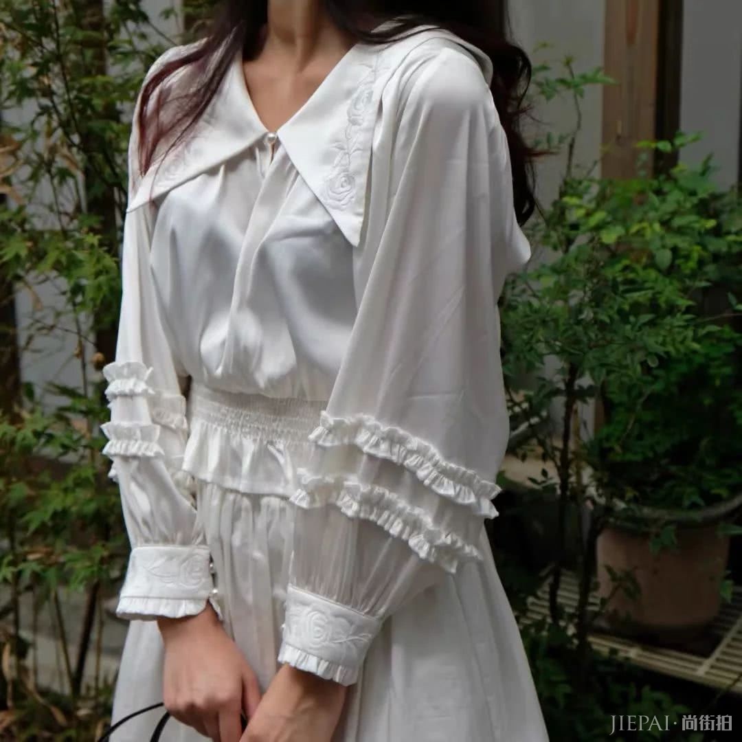 穿在身上的“高光”?今年最火的高光裙也太美了吧