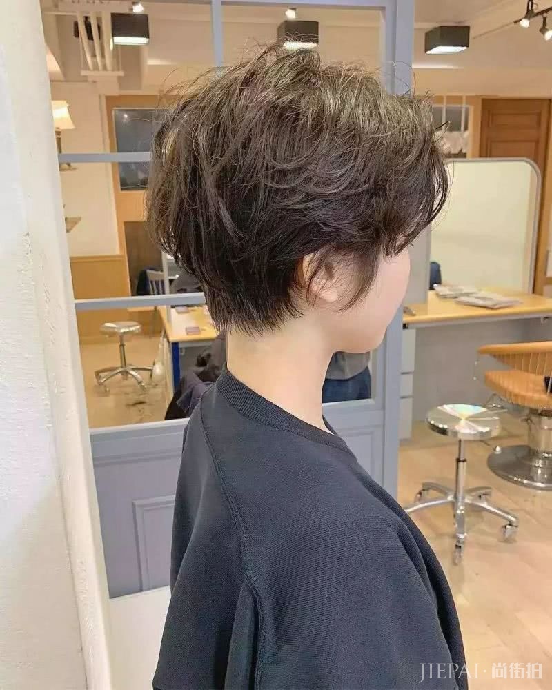 26款短发纹理烫发型图片，准备烫发的女生参考下