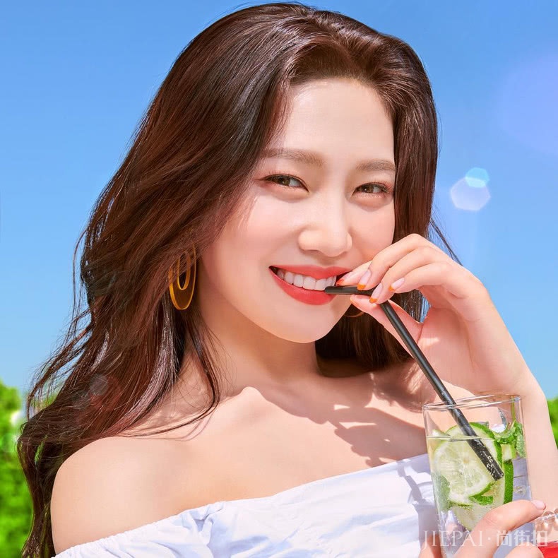 学会透亮的果汁妆,让你告别夏季暗沉脸,焕发青春少女气息