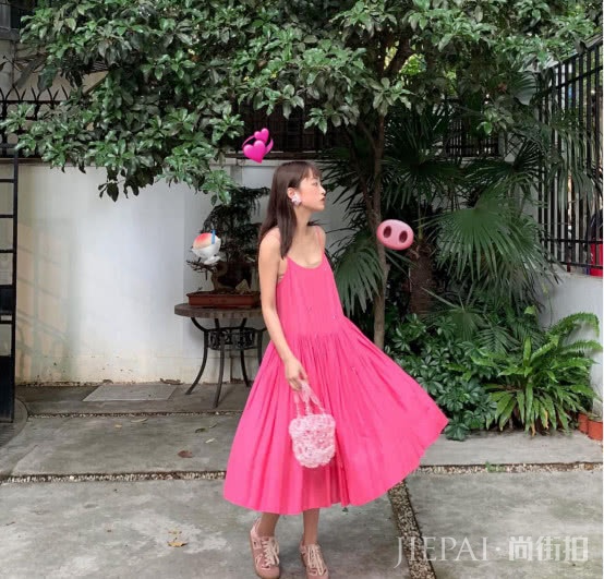 160的女生怎么穿好看?学会这8套你也可以成为街拍女王