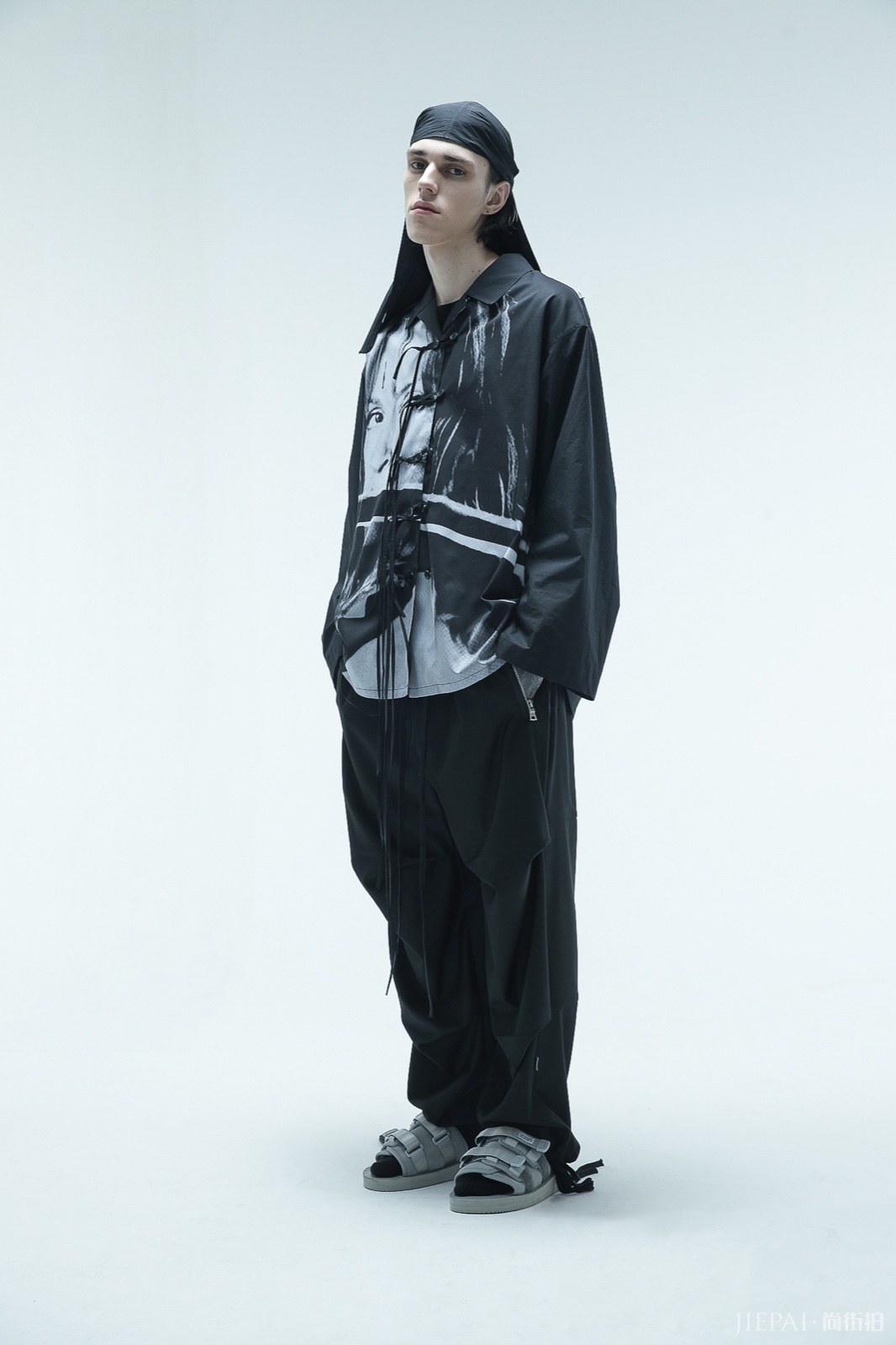 都市“副作用”下的面孔—直击ATTEMPT 2019春夏系列Lookbook