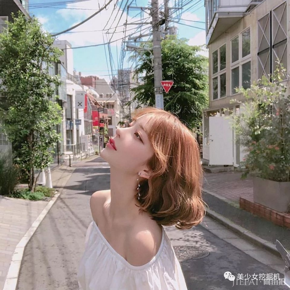 韩国林小宅,还撞脸天使宝贝的网红超甜少女,却顶着一张硅胶假脸