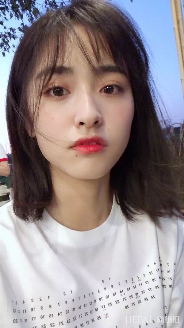 孟美岐的cos“猫女妆”简直绝了