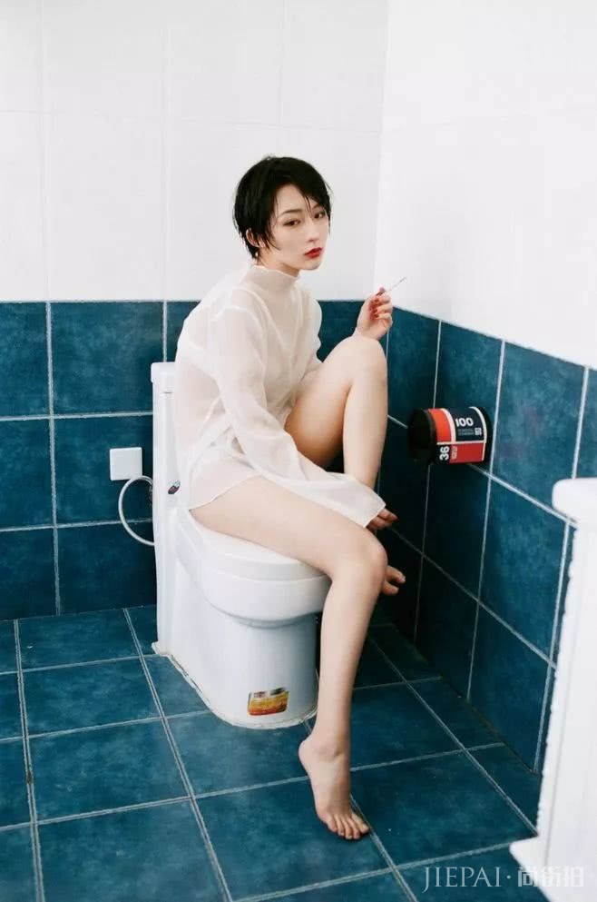 扎不起来的短发怎么办?这样弄让你美得不像话