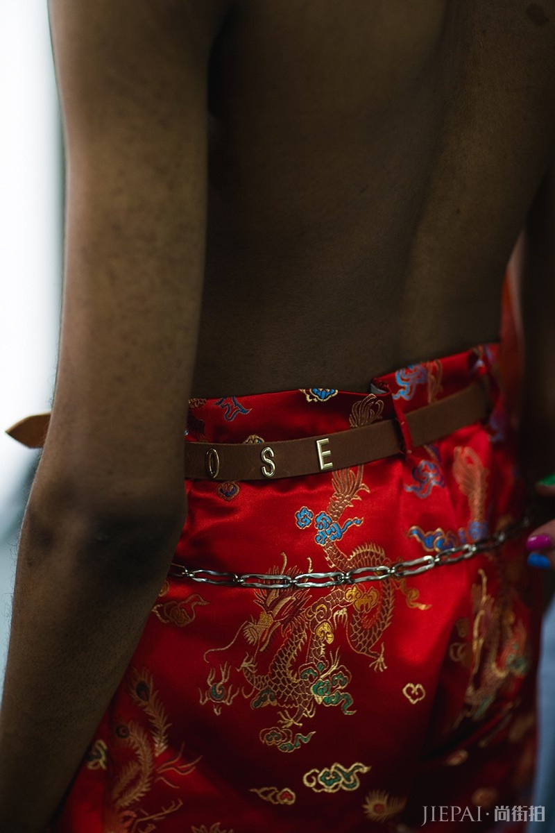 来自高端时尚的深度思维！Martine Rose 2020春夏大秀现场直击！