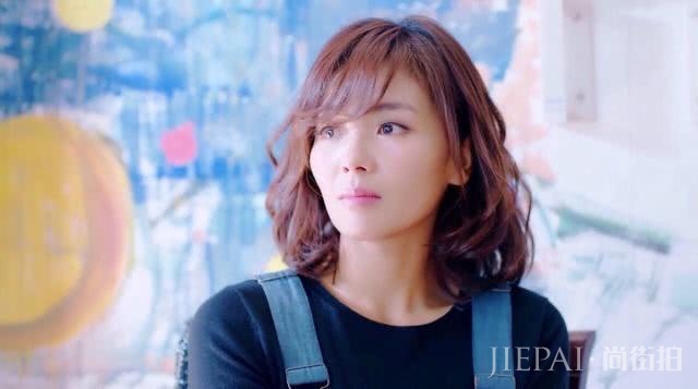 明星都爱剪层次发！刘涛选错发型老10岁！各种脸型最显瘦刘海搭配法