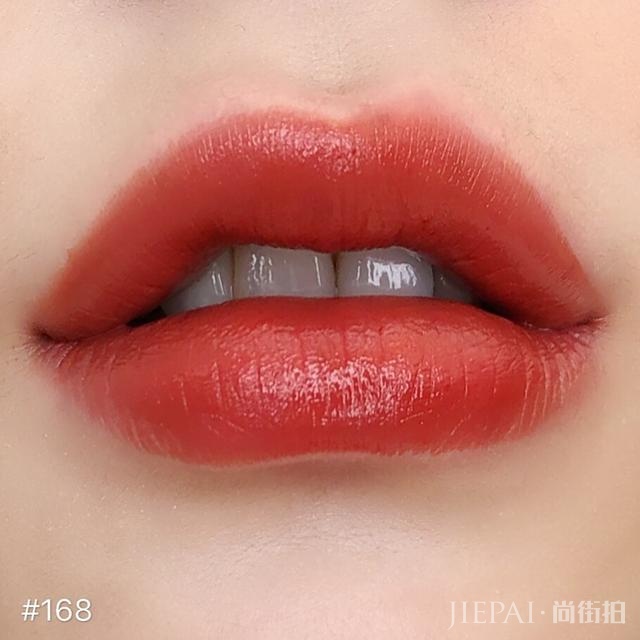 今年夏天一定要有的六个最热门唇膏色号，牙齿显白力极佳