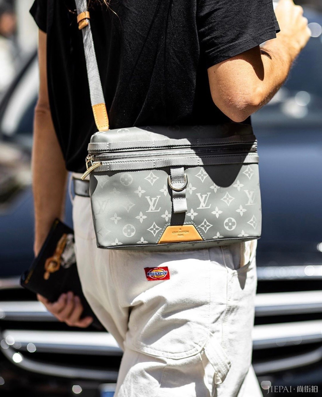 行走的教科书！米兰时装周时尚达人教你玩转街头穿搭！