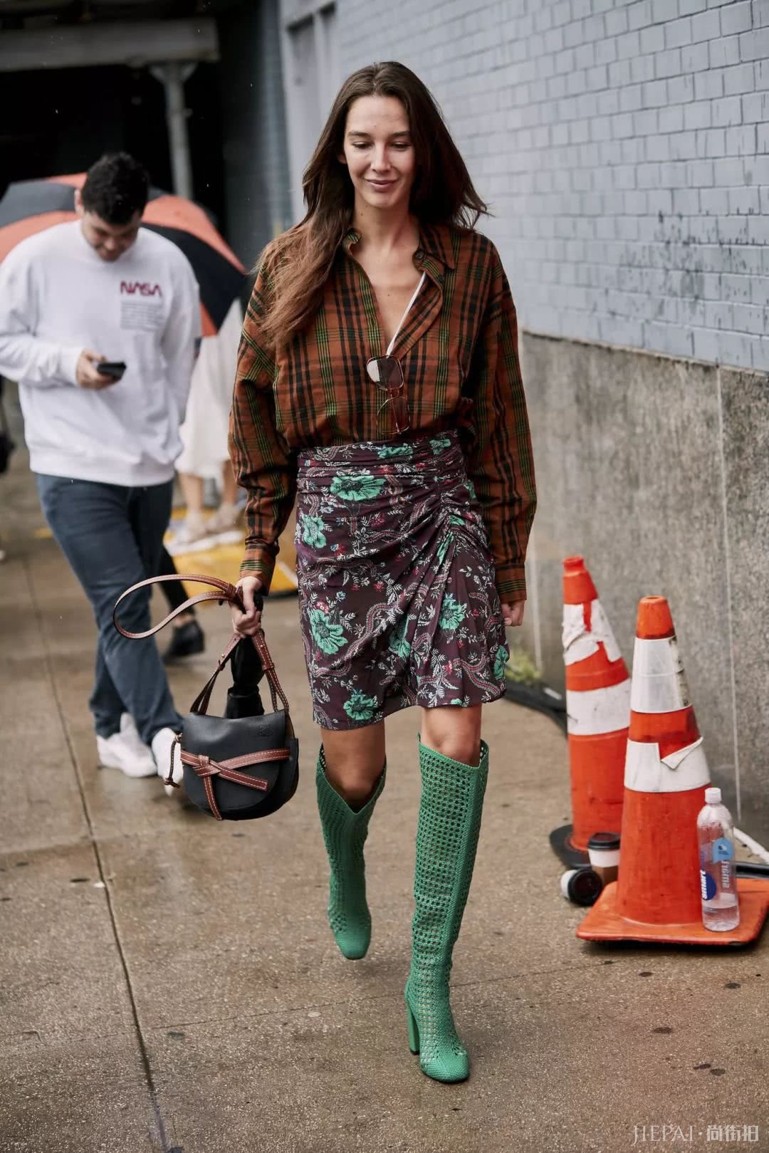 欧美街拍，夏天的各种仙女半裙太好看