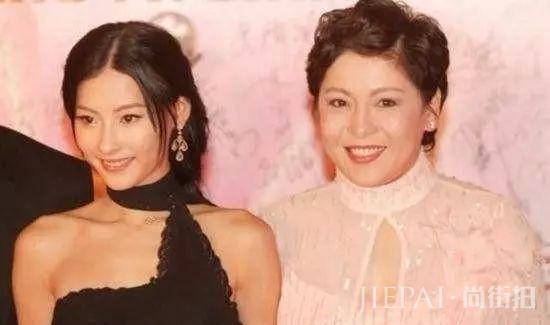 向太暗讽张柏芝说谎成瘾，却被网友吐槽：心胸狭隘格局太小！